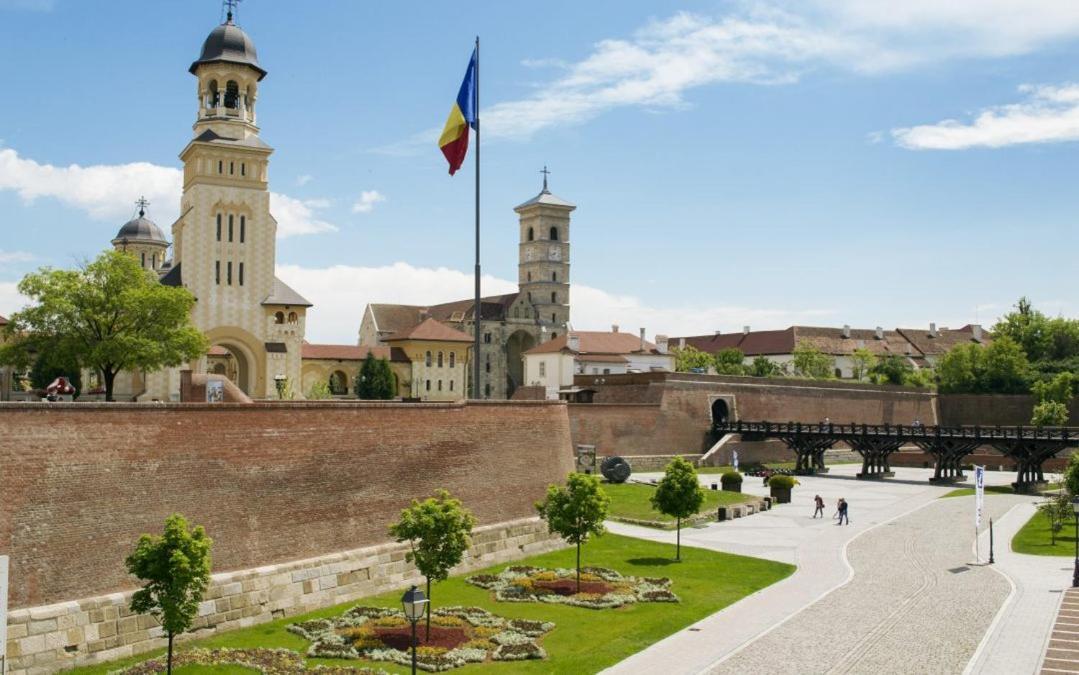 Hortenzia Алба-Юлія Екстер'єр фото